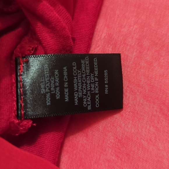 Express Chiffon Tank, Color Red Size L - Picture 14 of 15